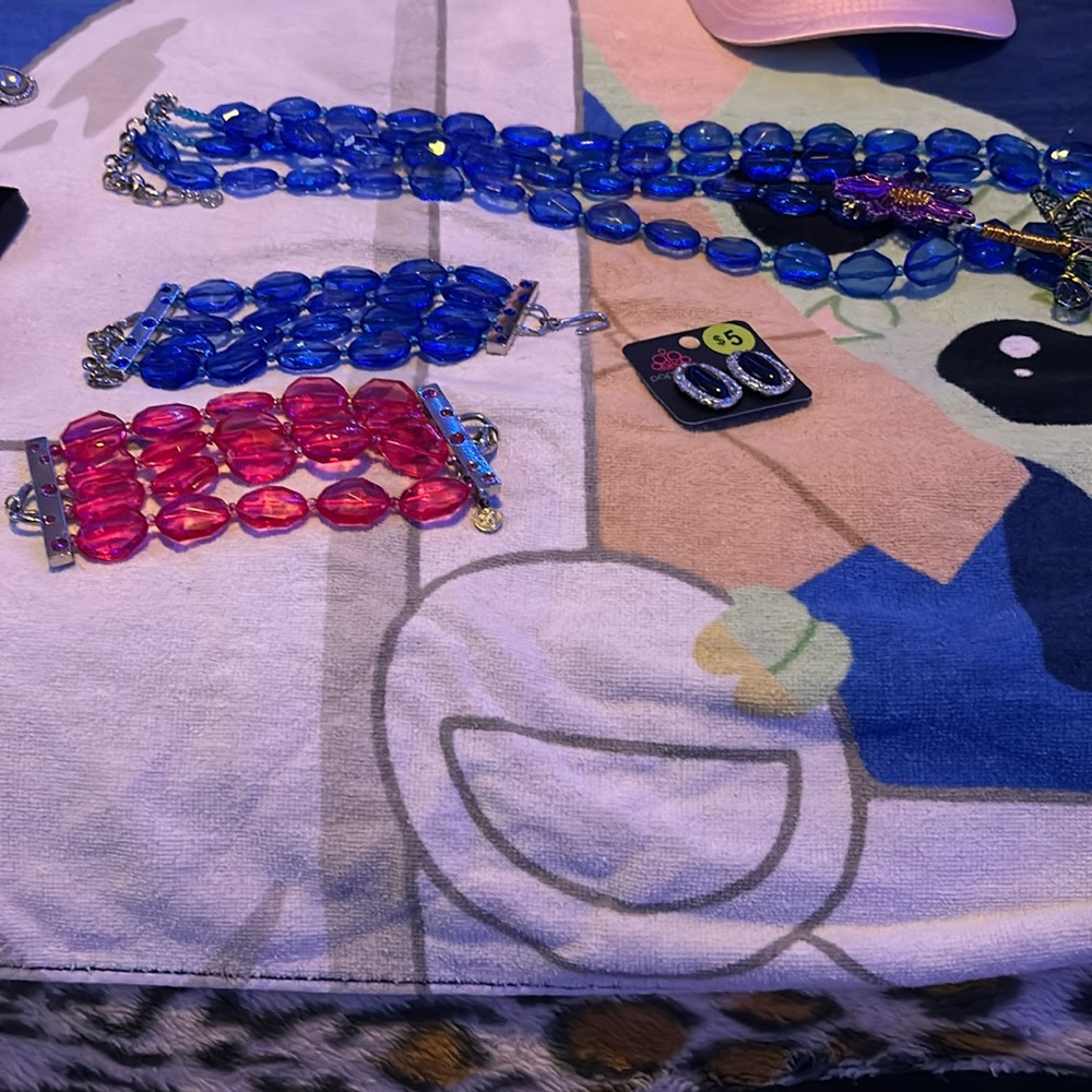 Sassy jones and paparazzi jewelry